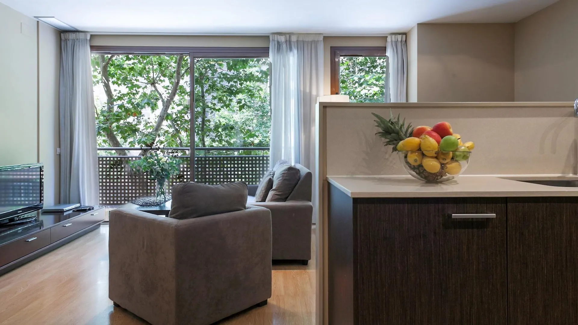 Short Stay Group Camp Nou Serviced Apartments Barcelona 0*,  Spanje